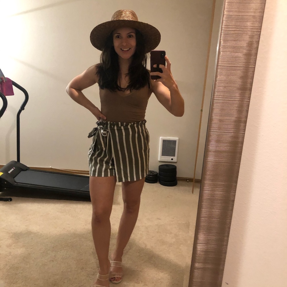 Privacy please XS olive striped tie skort skirt - Picture 6 of 6